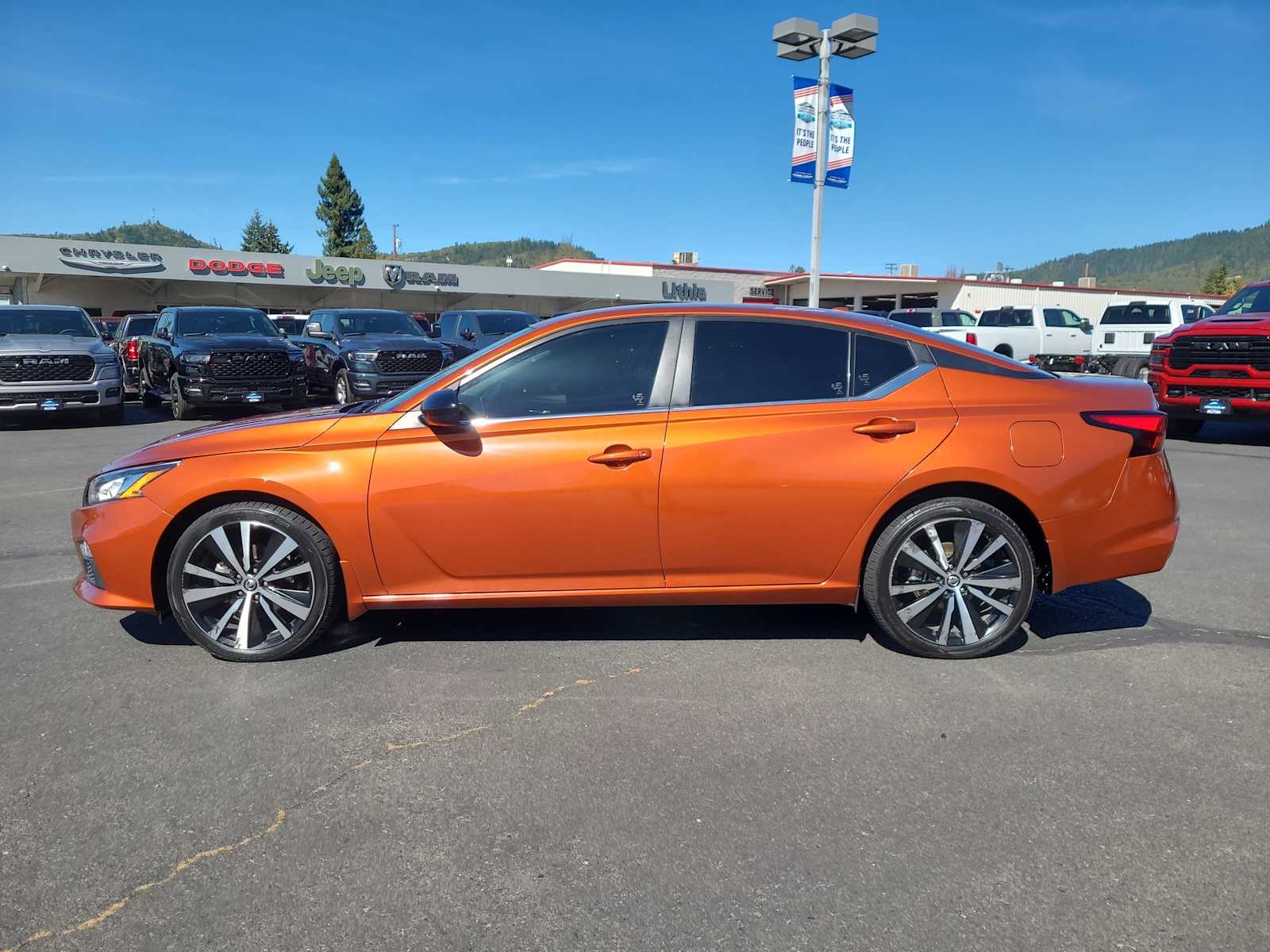 Thumbnail: 2021 Nissan Altima - 11