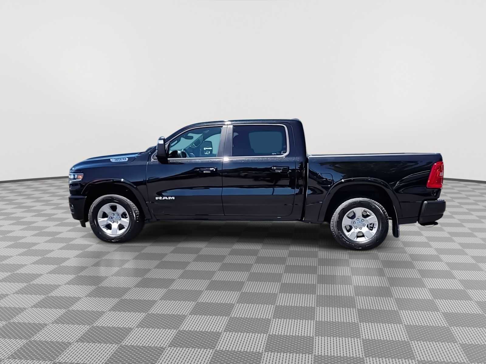 Thumbnail: 2025 RAM 1500 - 5