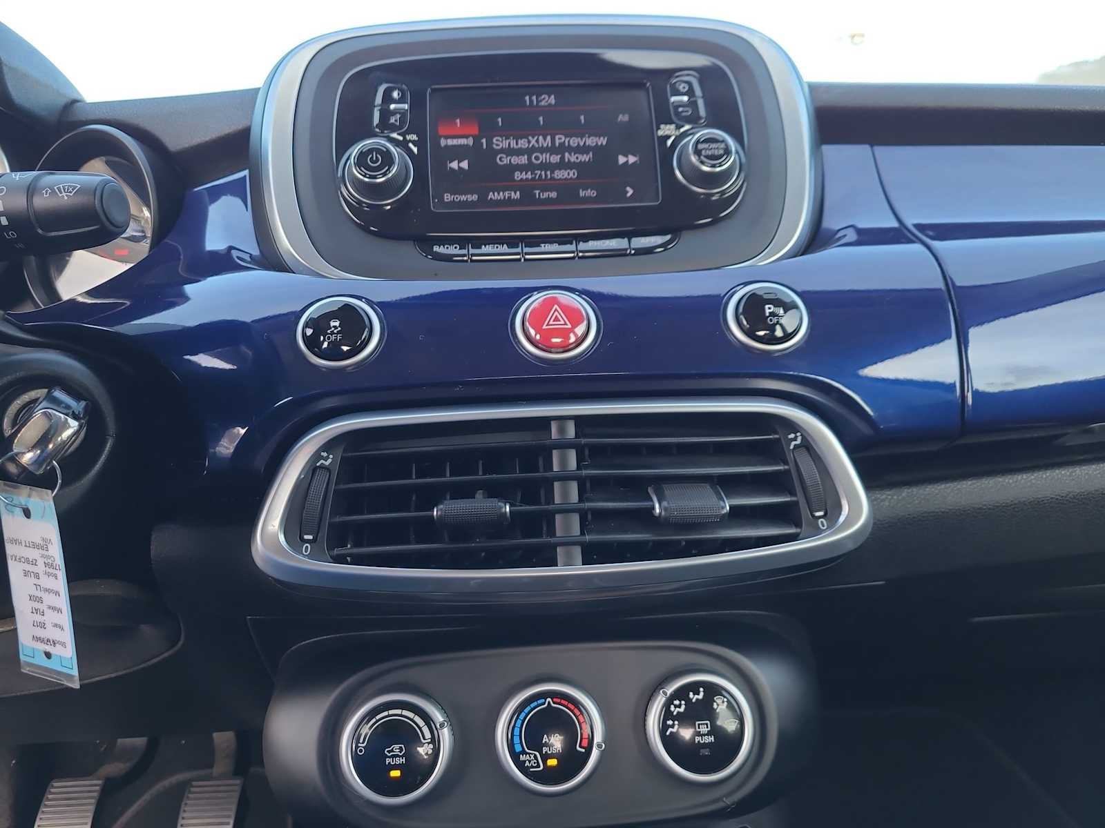 Thumbnail: 2017 Fiat 500X - 24