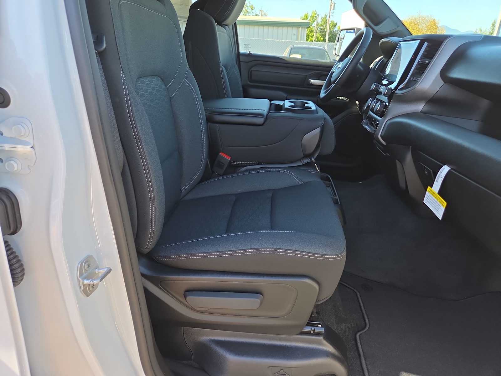 Thumbnail: 2026 RAM 1500 - 22