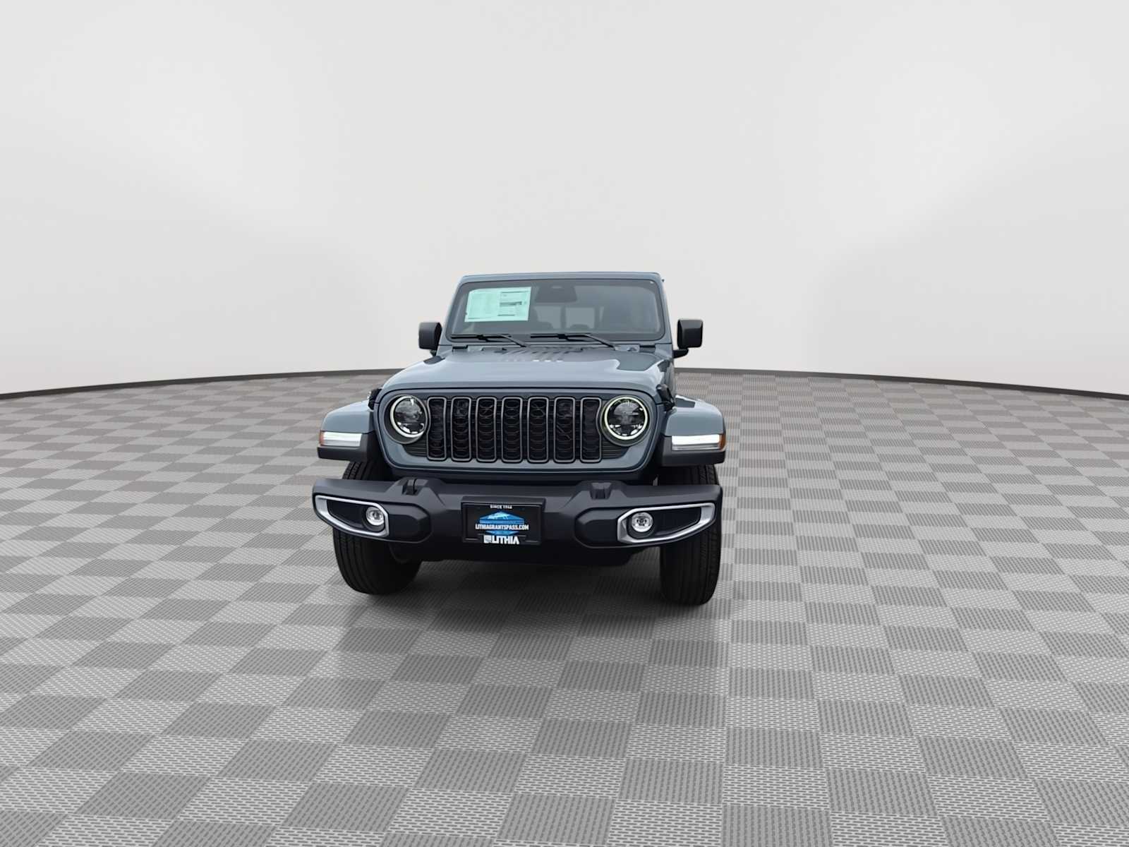 Thumbnail: 2026 Jeep Gladiator - 3