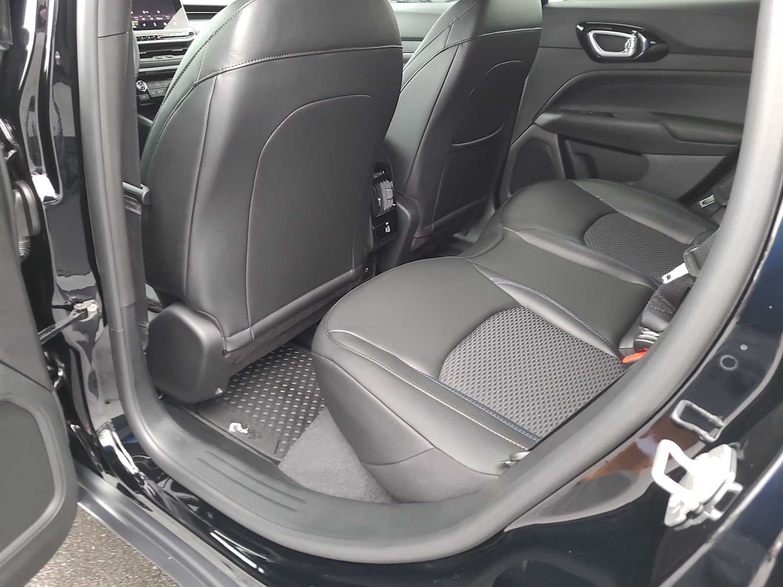 Thumbnail: 2026 Jeep Compass - 20