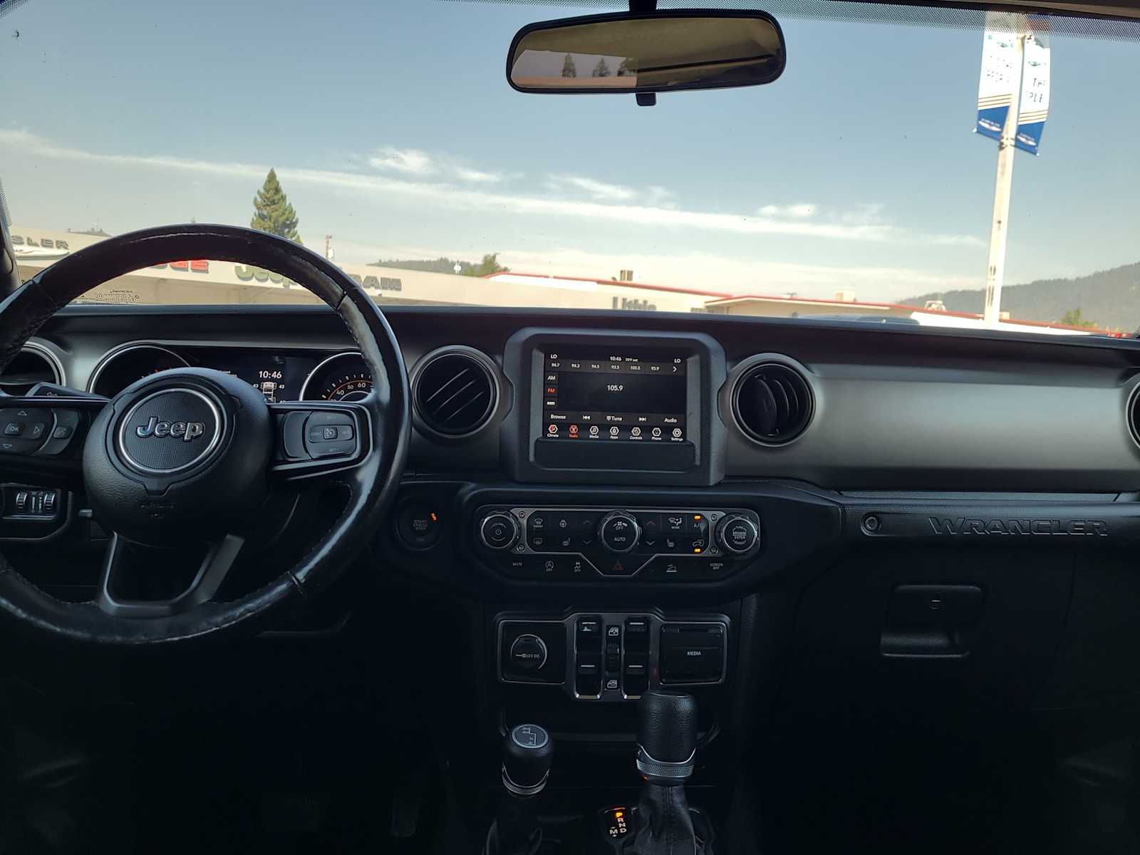 Thumbnail: 2021 Jeep Wrangler - 17