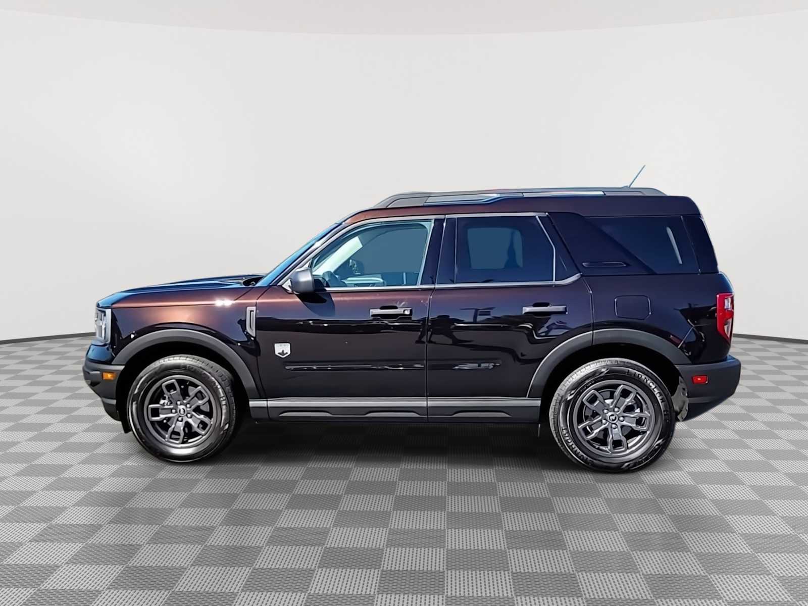 Thumbnail: 2021 Ford Bronco Sport - 5