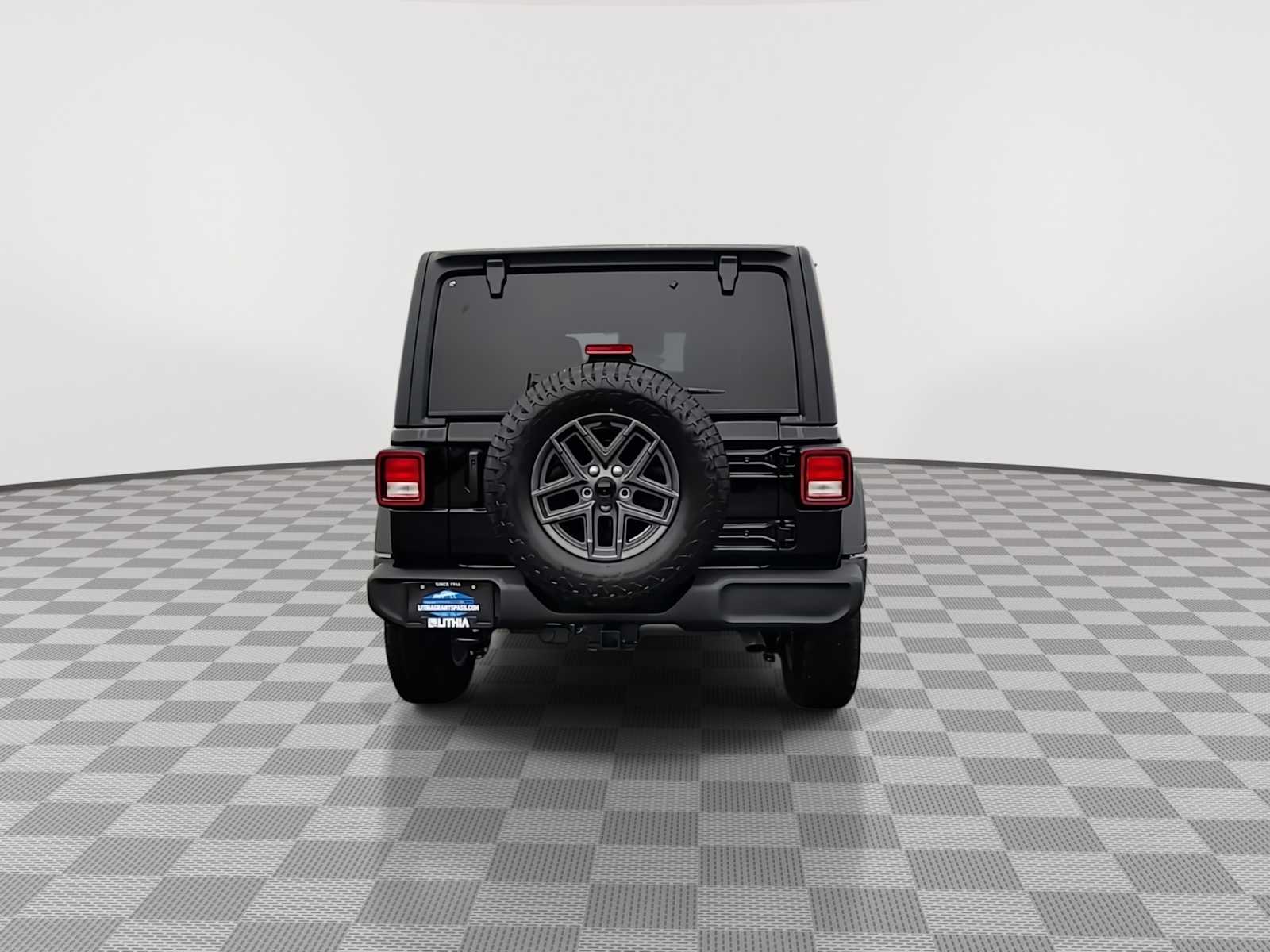 Thumbnail: 2026 Jeep Wrangler - 7