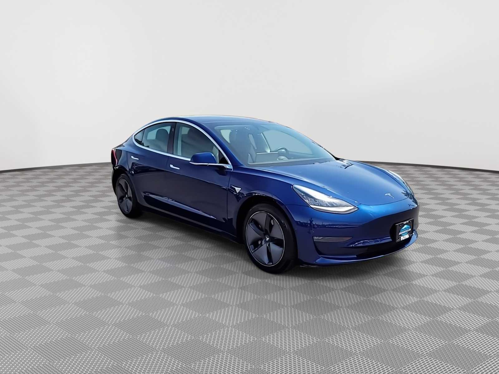 Thumbnail: 2019 Tesla Model 3 - 2