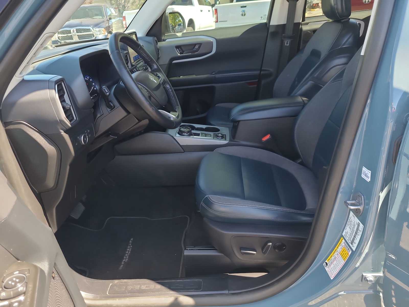 Thumbnail: 2022 Ford Bronco Sport - 19