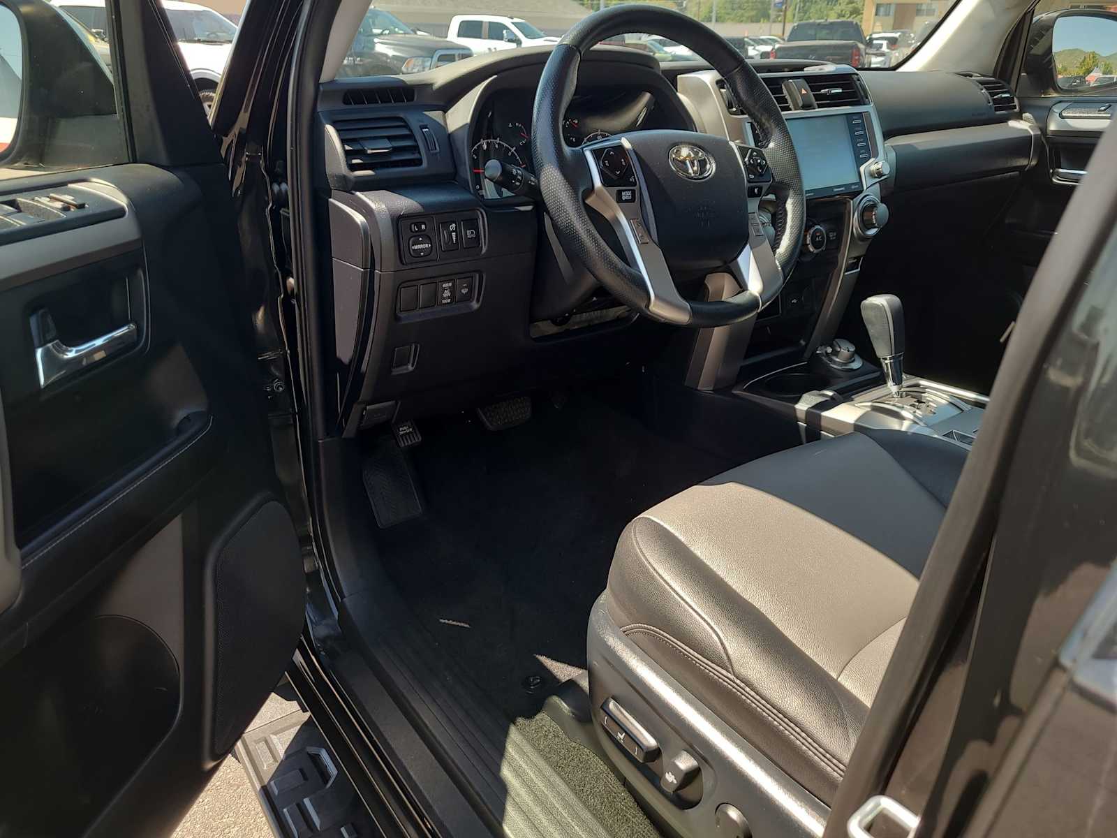 Thumbnail: 2024 Toyota 4Runner - 10