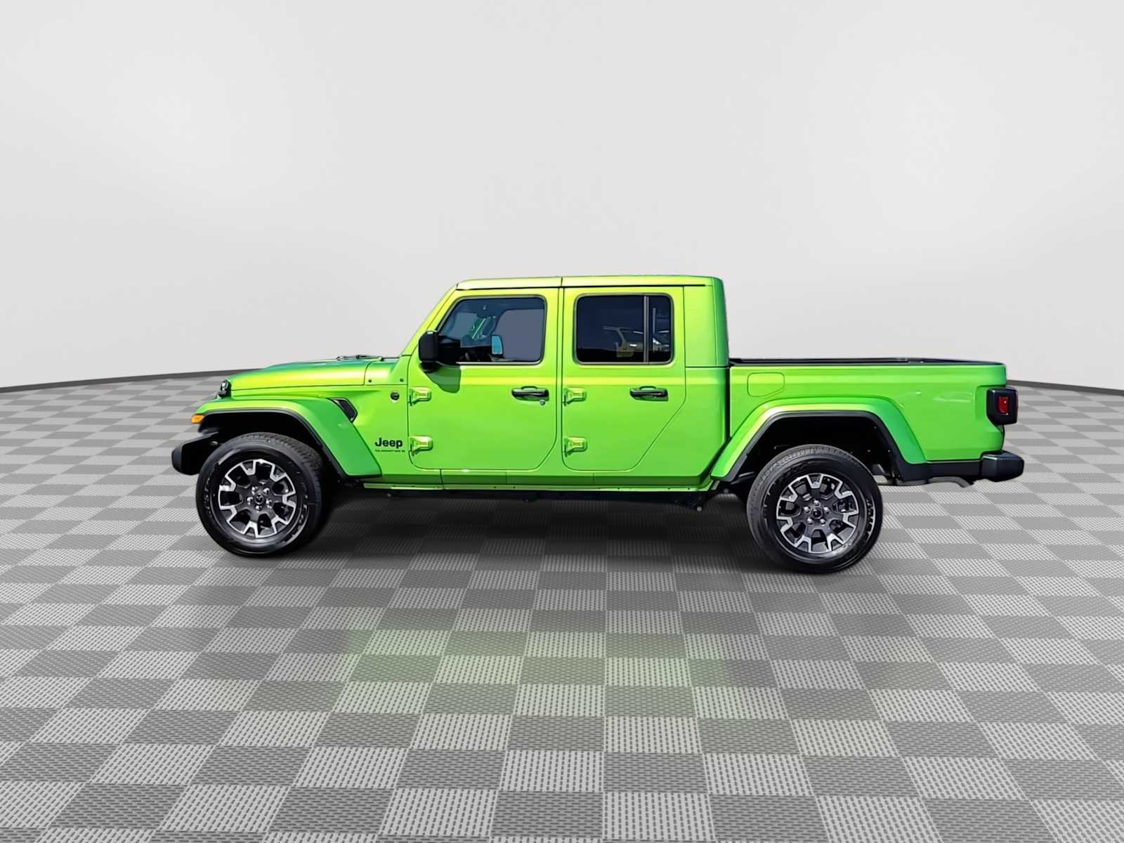 Thumbnail: 2025 Jeep Gladiator - 5