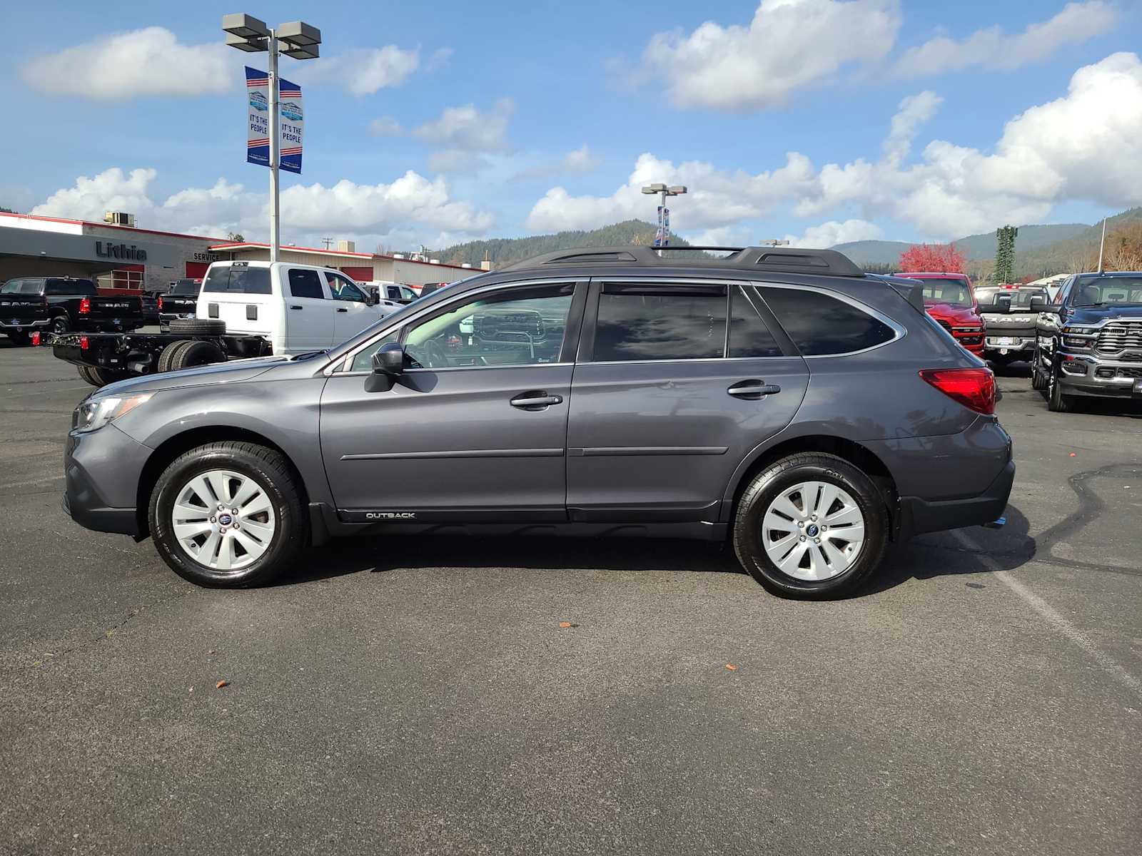 Thumbnail: 2018 Subaru Outback - 11