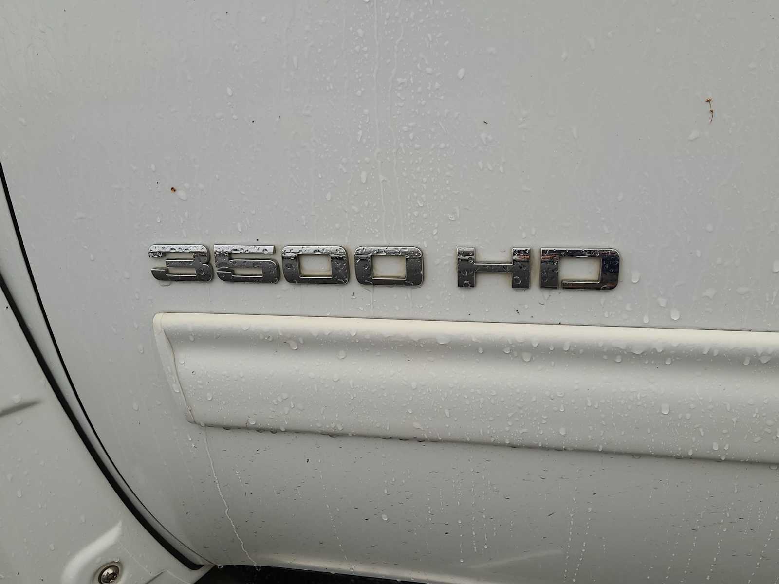 Thumbnail: 2014 GMC Sierra 3500 - 15