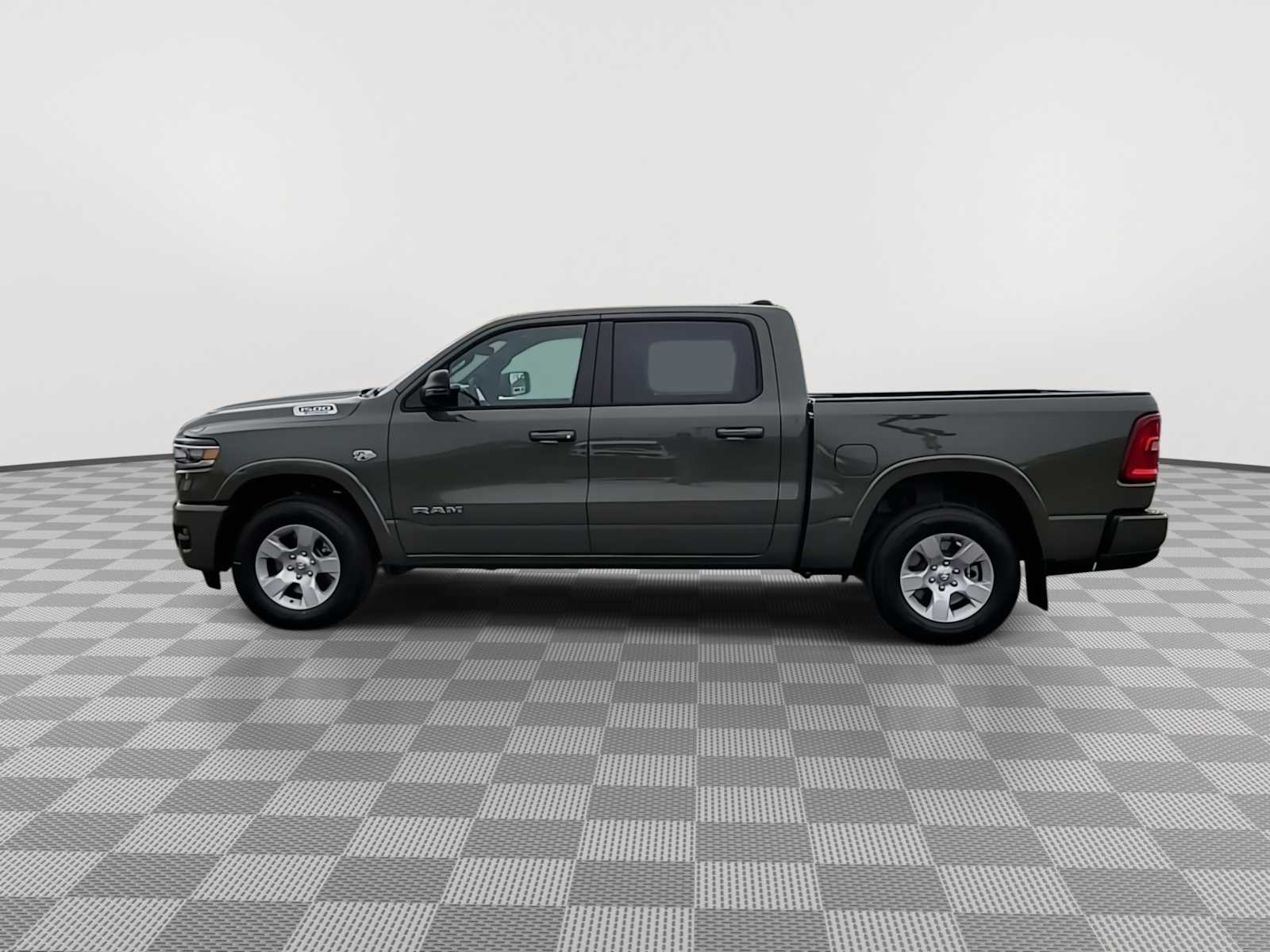 Thumbnail: 2026 RAM 1500 - 5