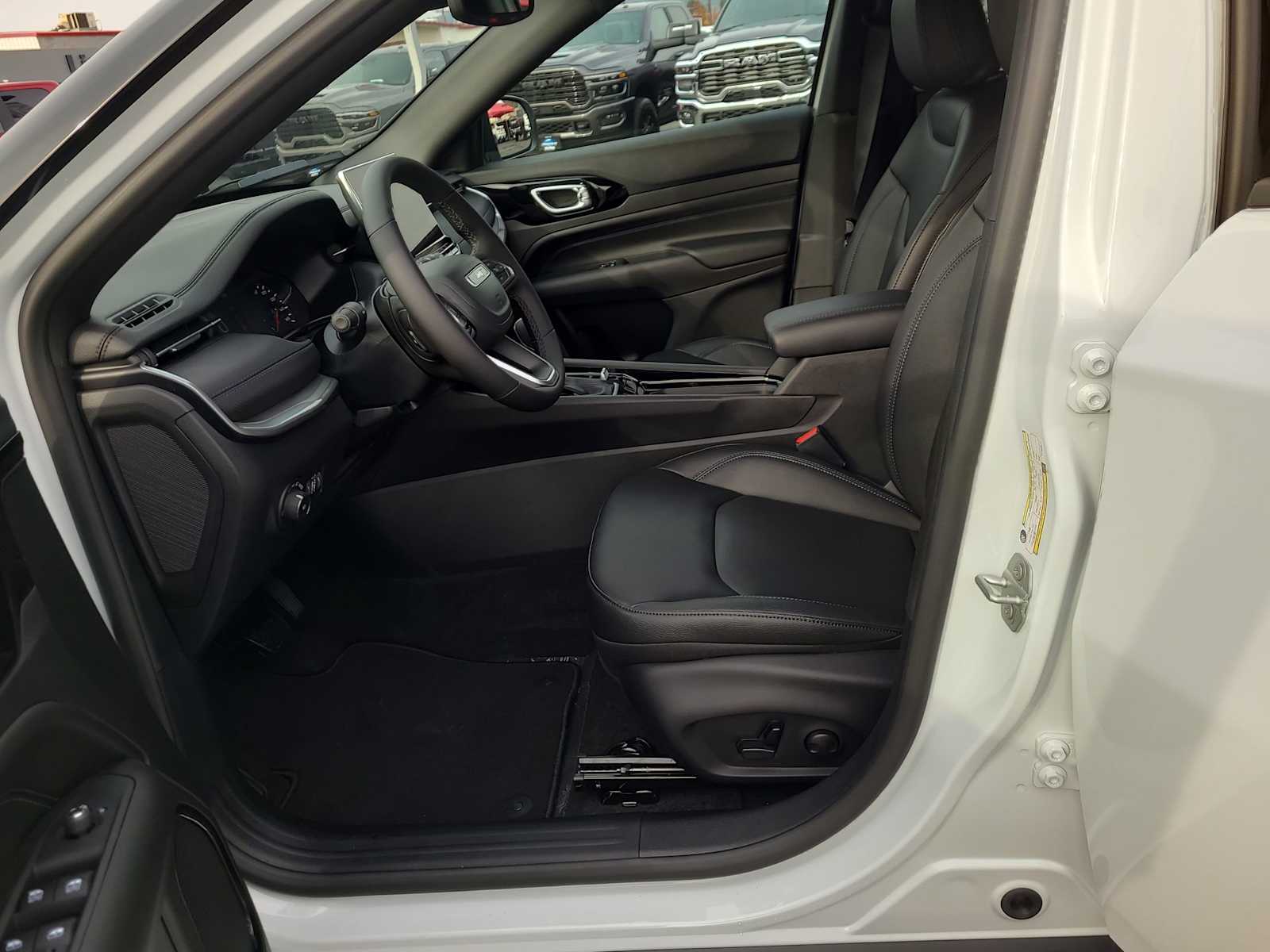 Thumbnail: 2026 Jeep Compass - 19