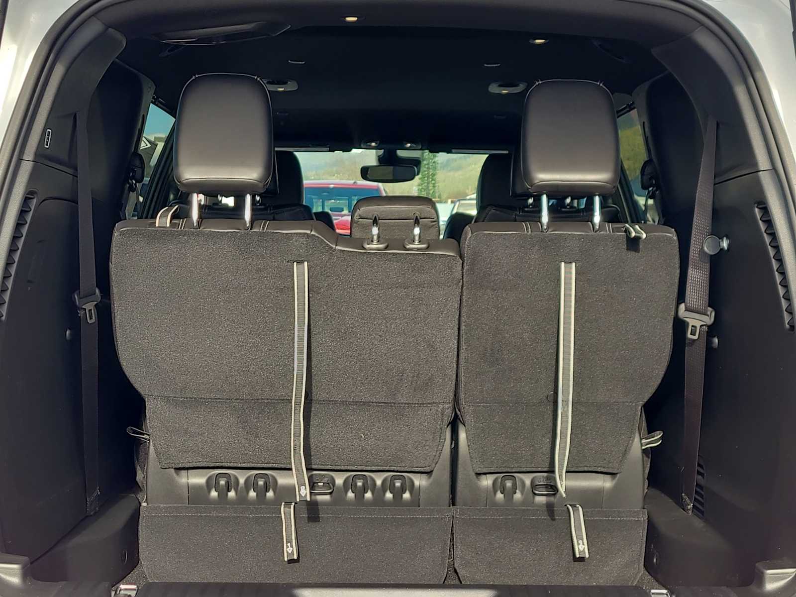 Thumbnail: 2026 Chrysler Pacifica - 27