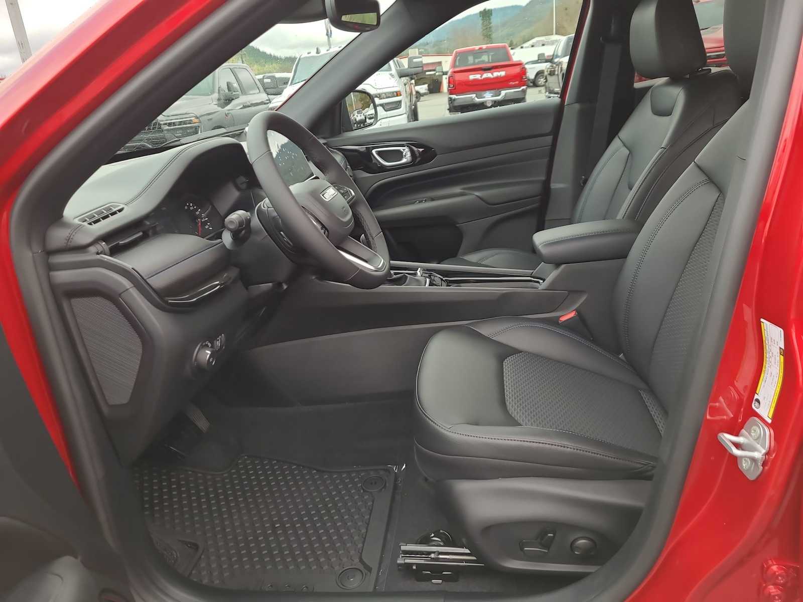 Thumbnail: 2026 Jeep Compass - 19