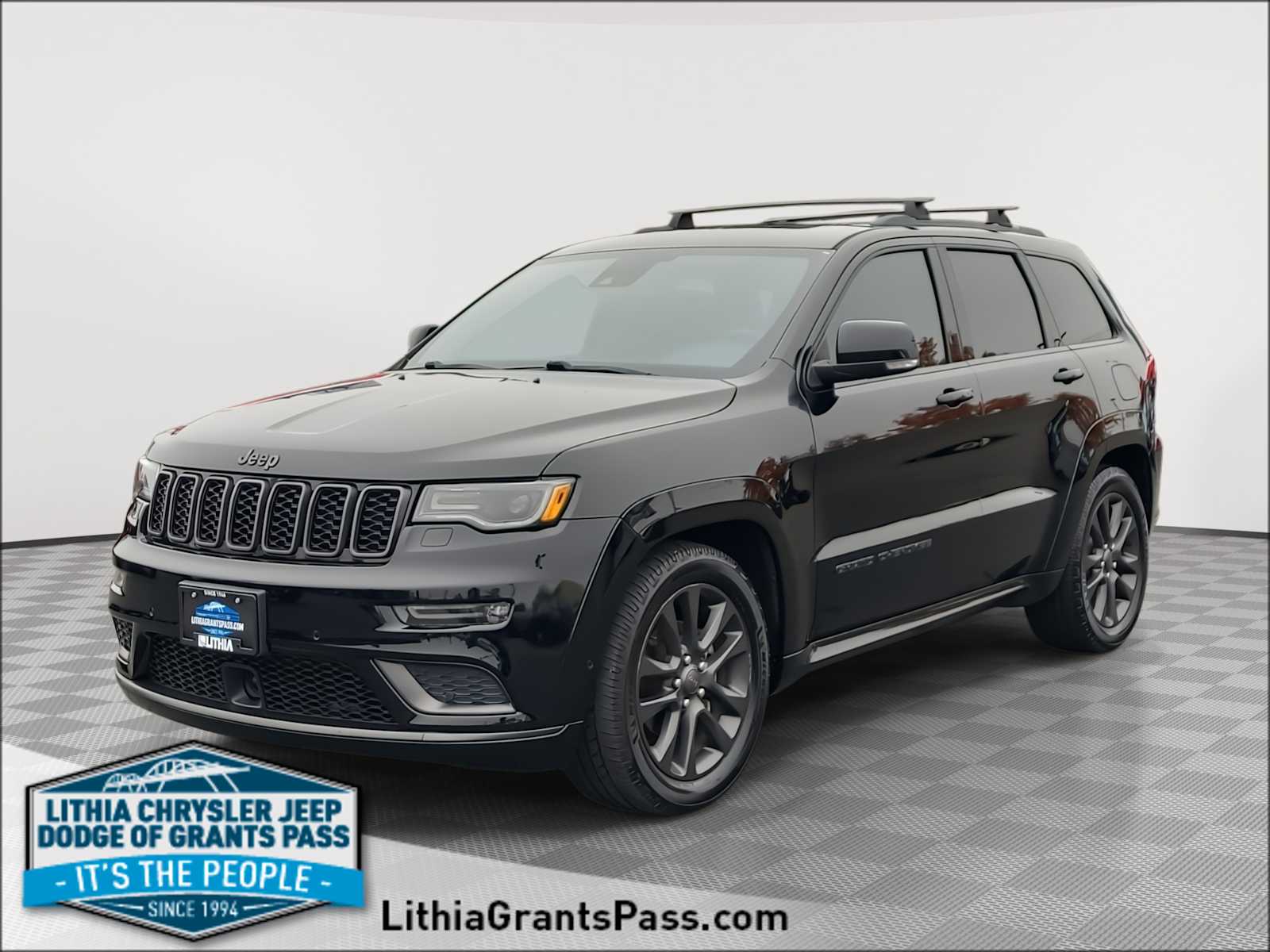 Thumbnail: 2018 Jeep Grand Cherokee - 1