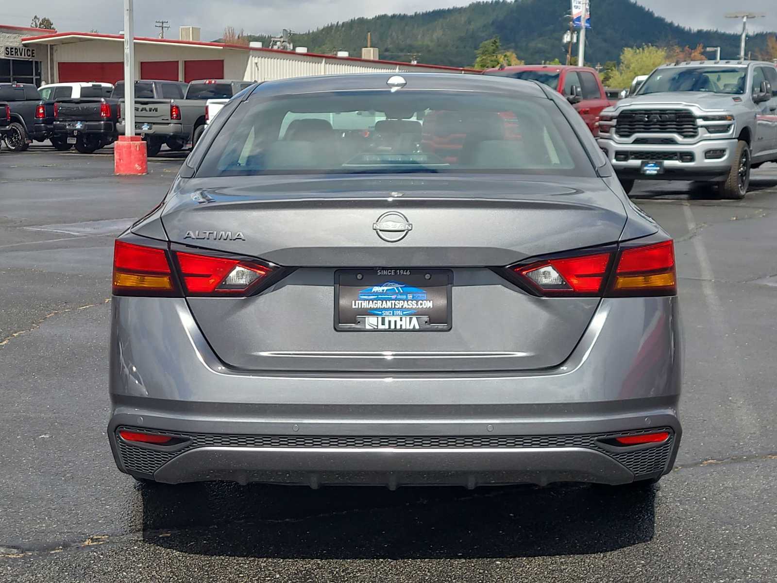 Thumbnail: 2025 Nissan Altima - 13