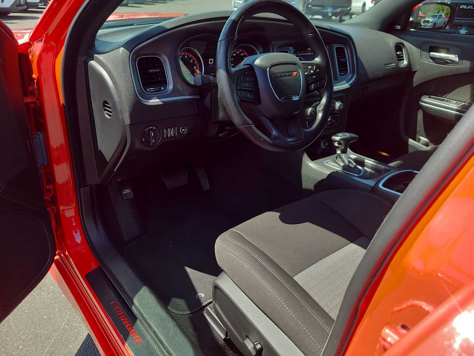 Thumbnail: 2022 Dodge Charger - 10