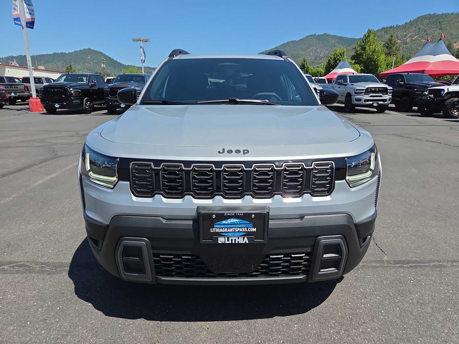 Thumbnail: 2026 Jeep Cherokee - 14