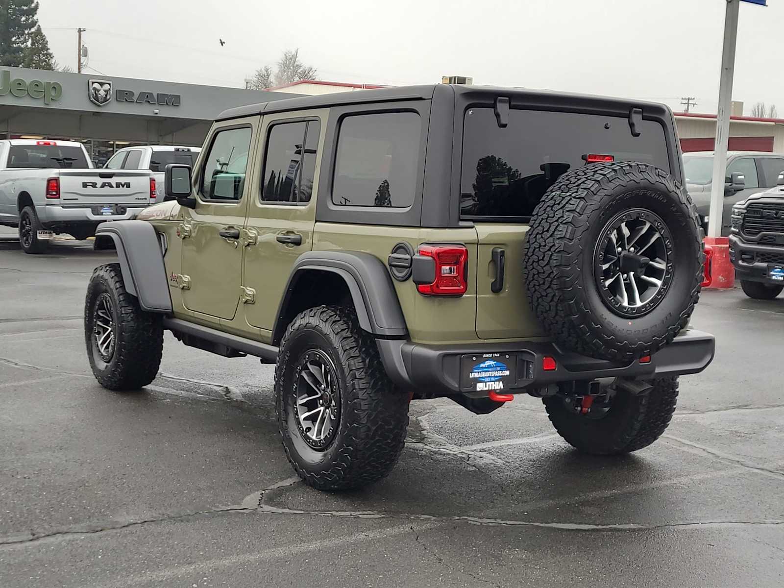 Thumbnail: 2026 Jeep Wrangler - 12