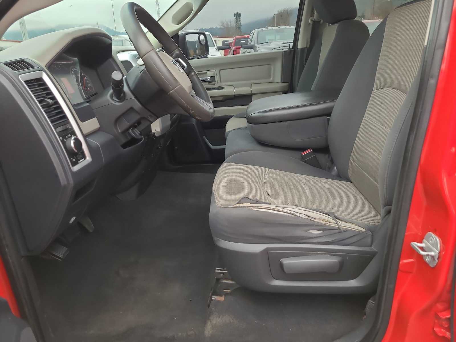 Thumbnail: 2010 Dodge Ram 1500 - 19