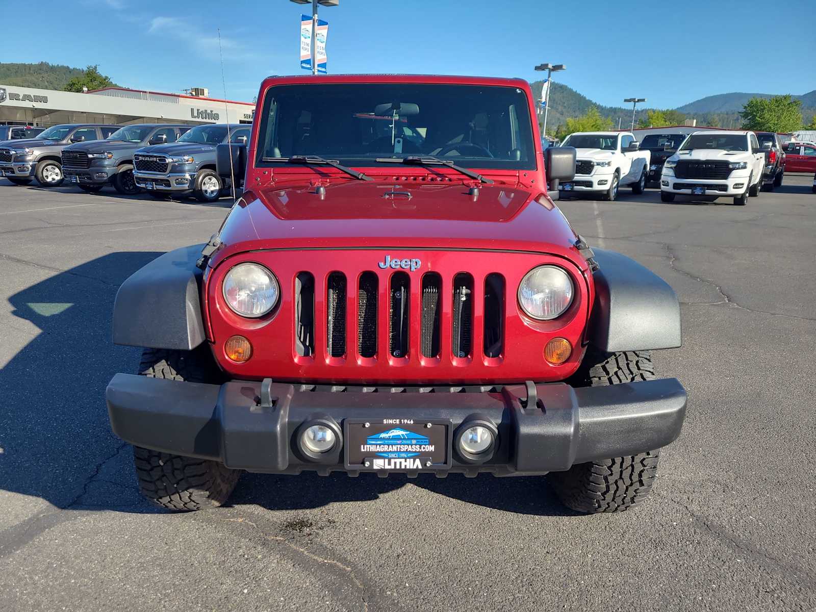 Thumbnail: 2011 Jeep Wrangler - 14