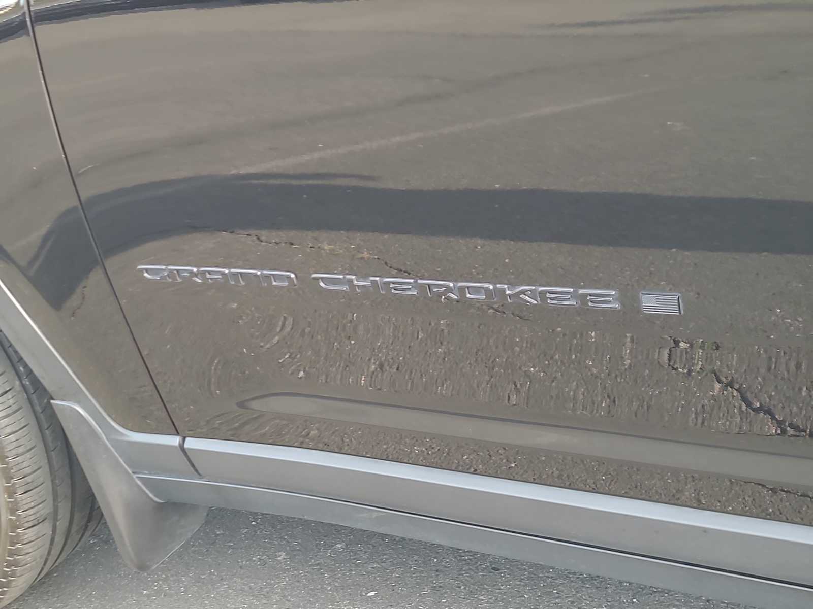 Thumbnail: 2022 Jeep Grand Cherokee L - 15