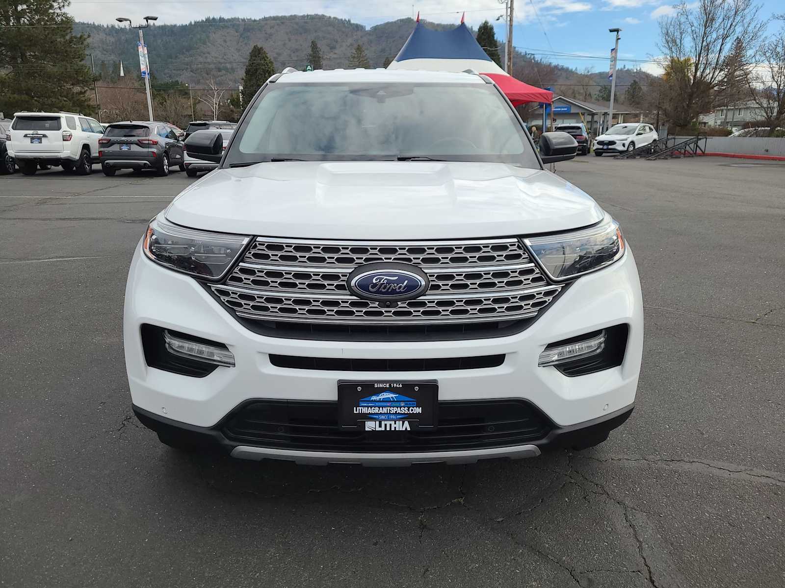 Thumbnail: 2022 Ford Explorer - 14