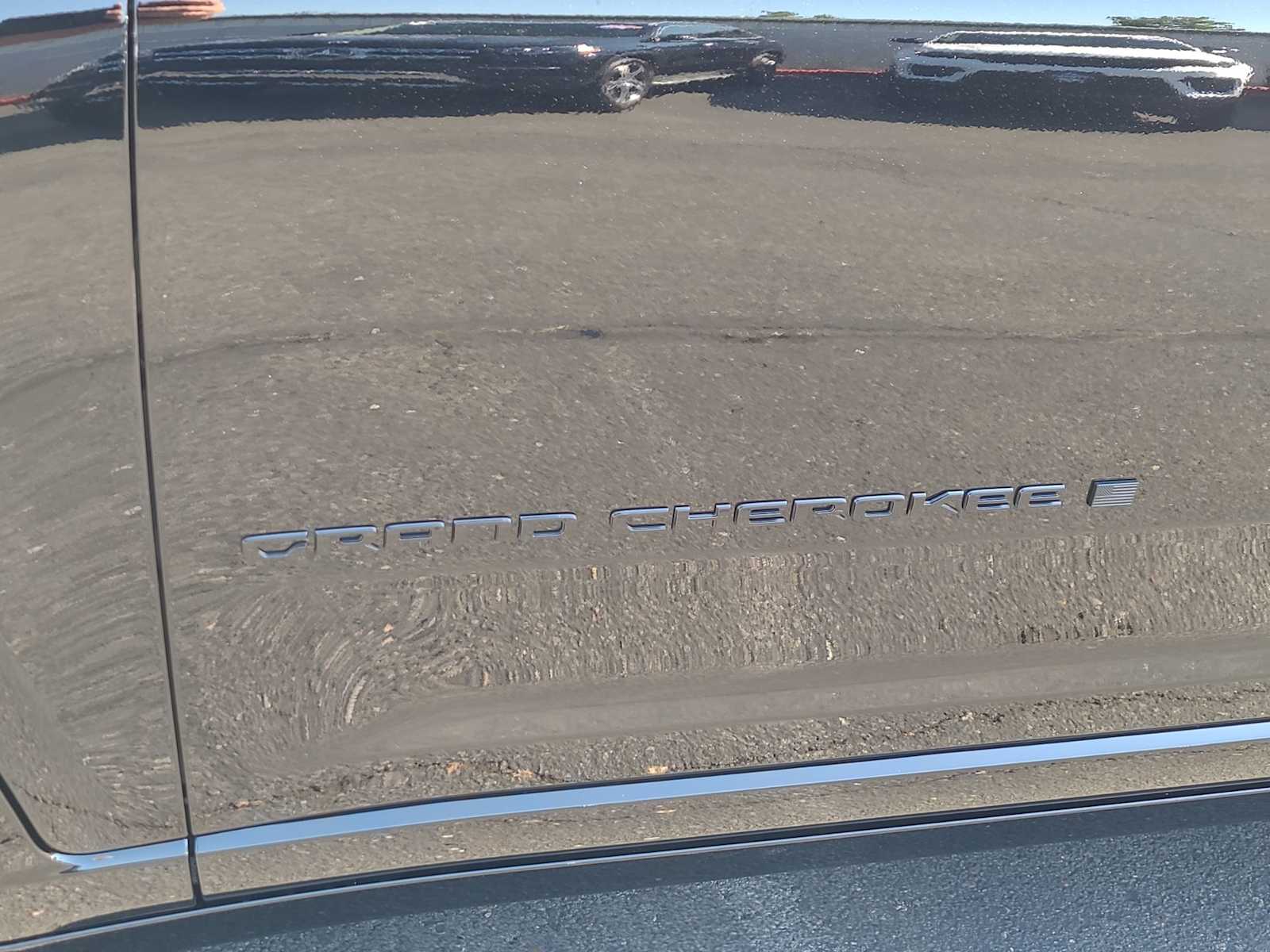 Thumbnail: 2025 Jeep Grand Cherokee - 15