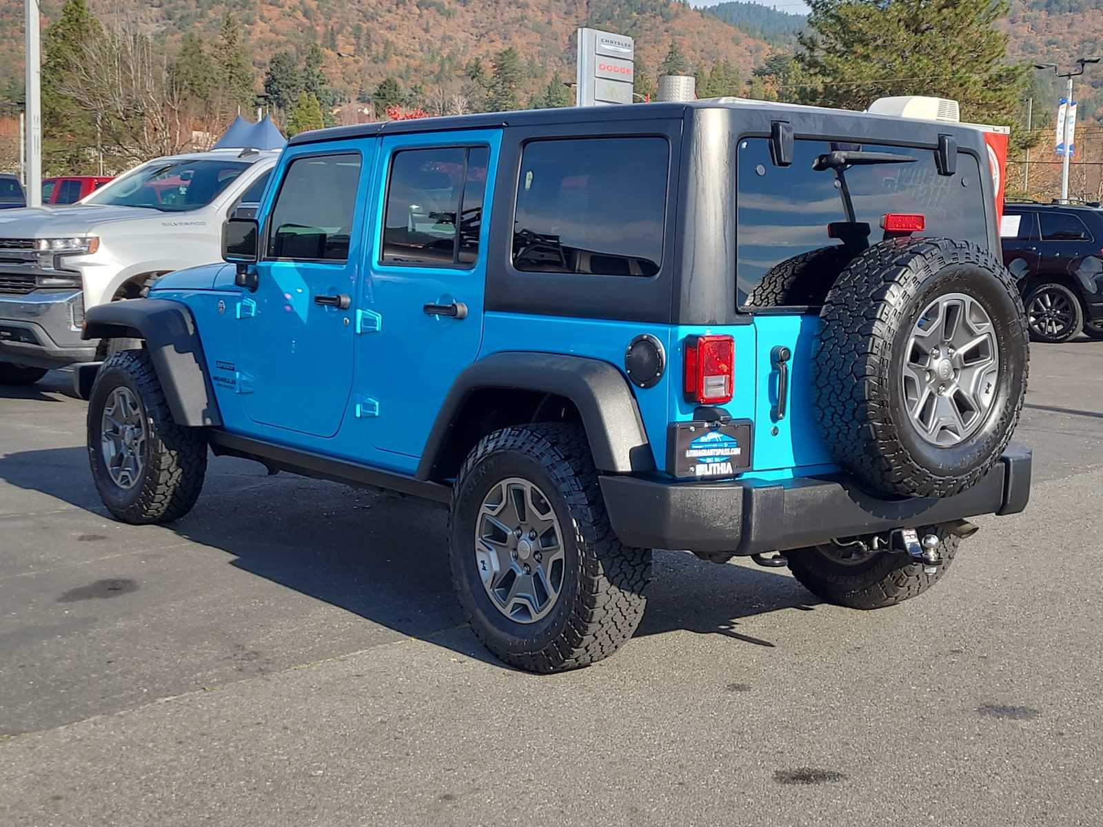 Thumbnail: 2017 Jeep Wrangler - 12