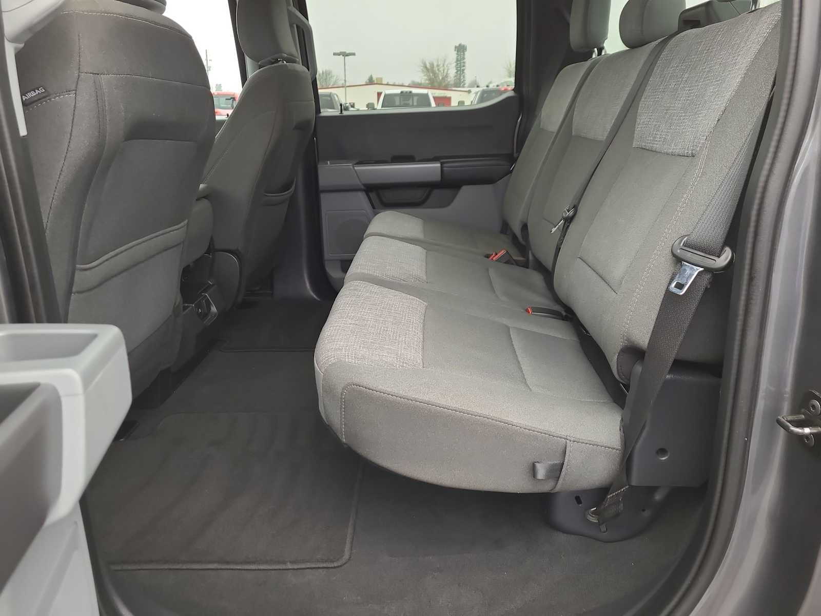 Thumbnail: 2025 Ford Econoline - 21