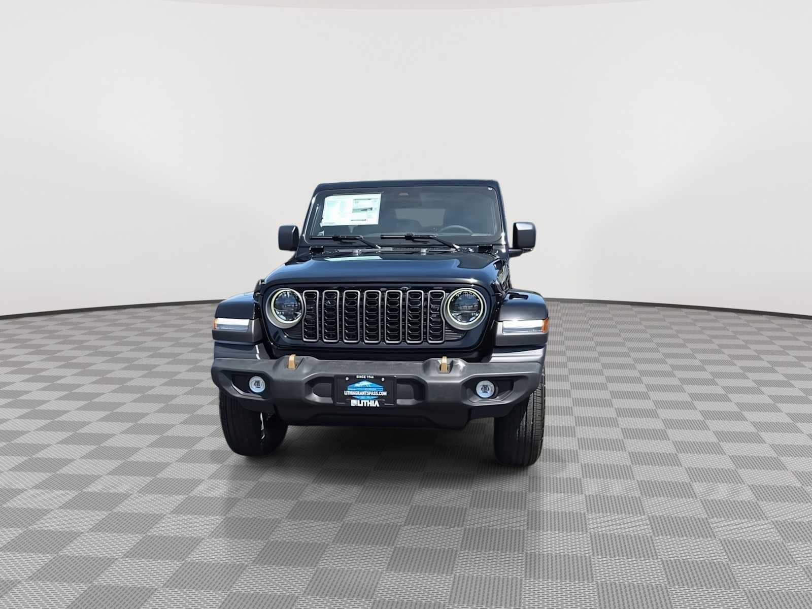 Thumbnail: 2026 Jeep Wrangler - 3