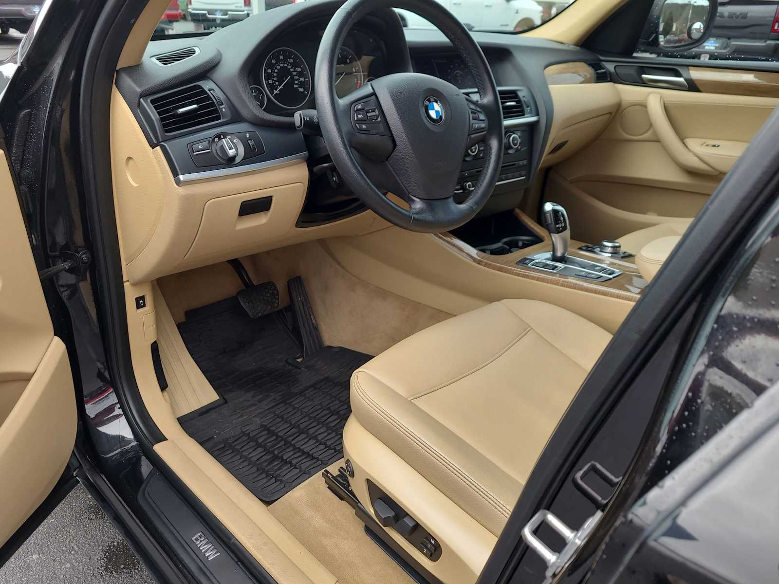 Thumbnail: 2013 BMW X3 - 10