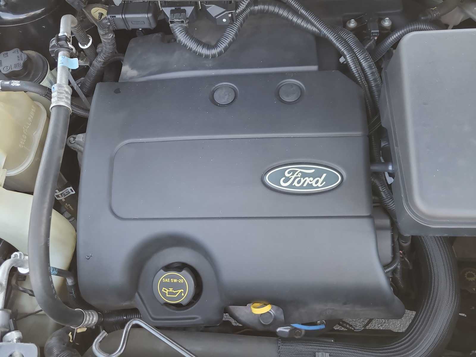 Thumbnail: 2014 Ford Edge - 17