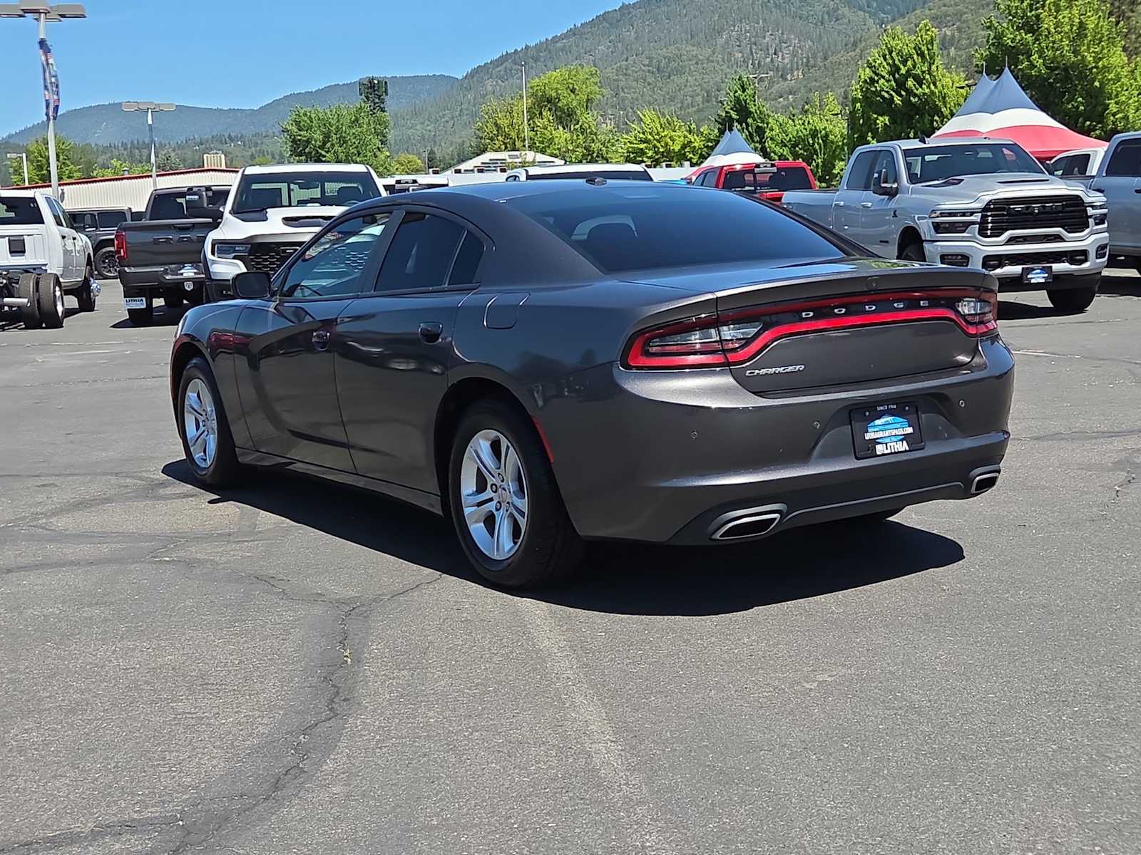 Thumbnail: 2022 Dodge Charger - 12