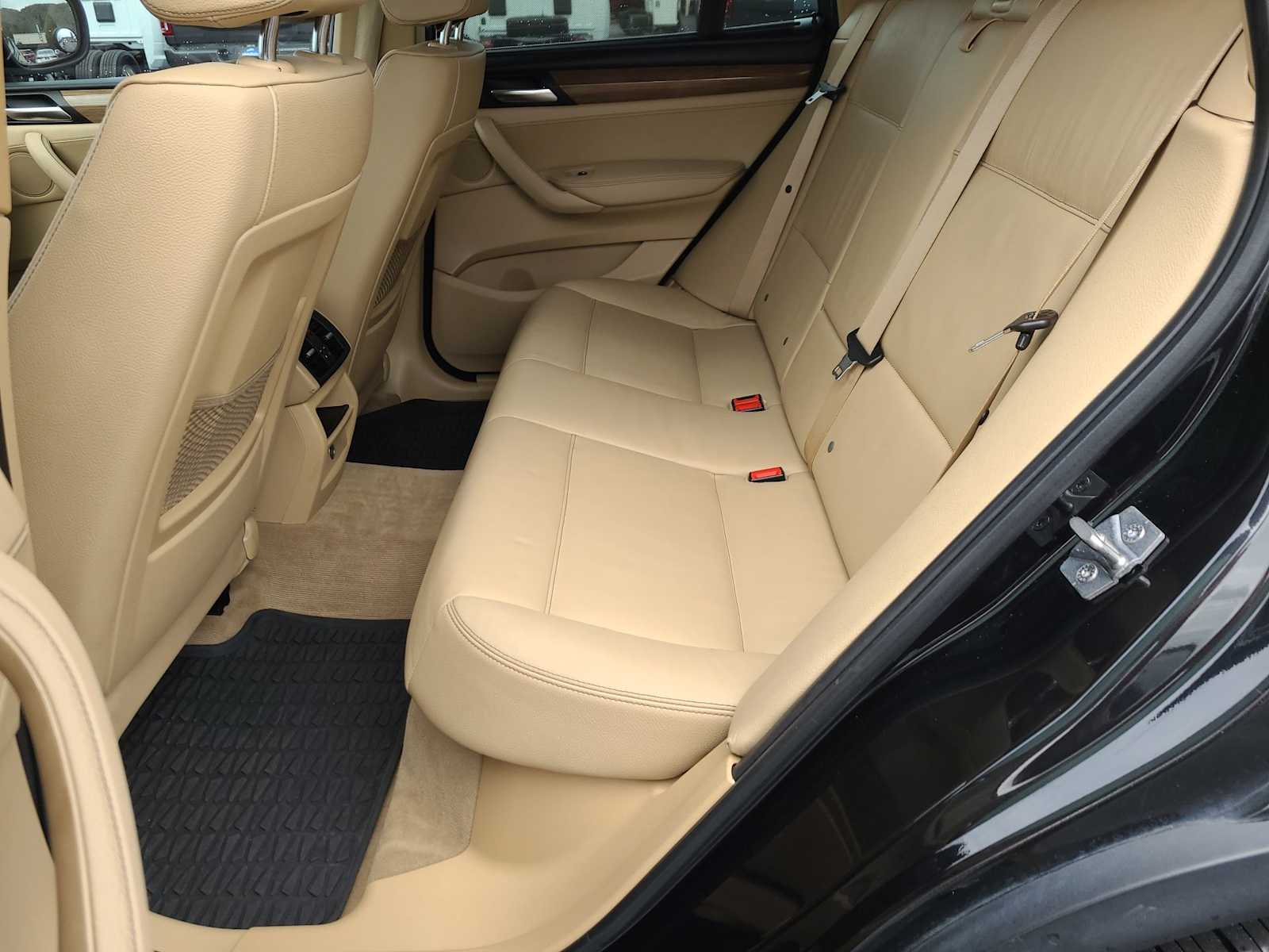 Thumbnail: 2013 BMW X3 - 21