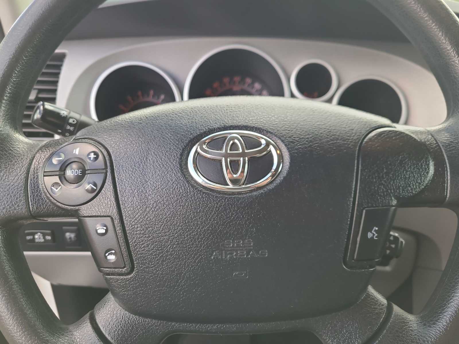 Thumbnail: 2012 Toyota Tundra - 23