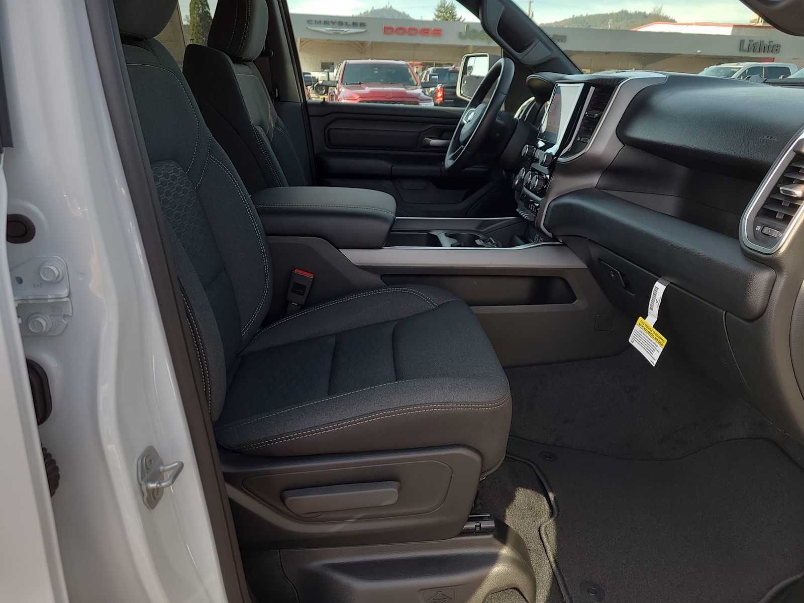 Thumbnail: 2025 RAM 1500 - 22