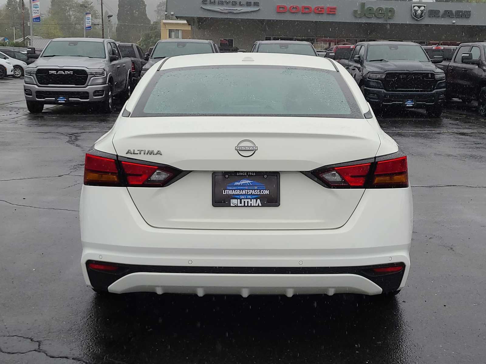 Thumbnail: 2025 Nissan Altima - 13