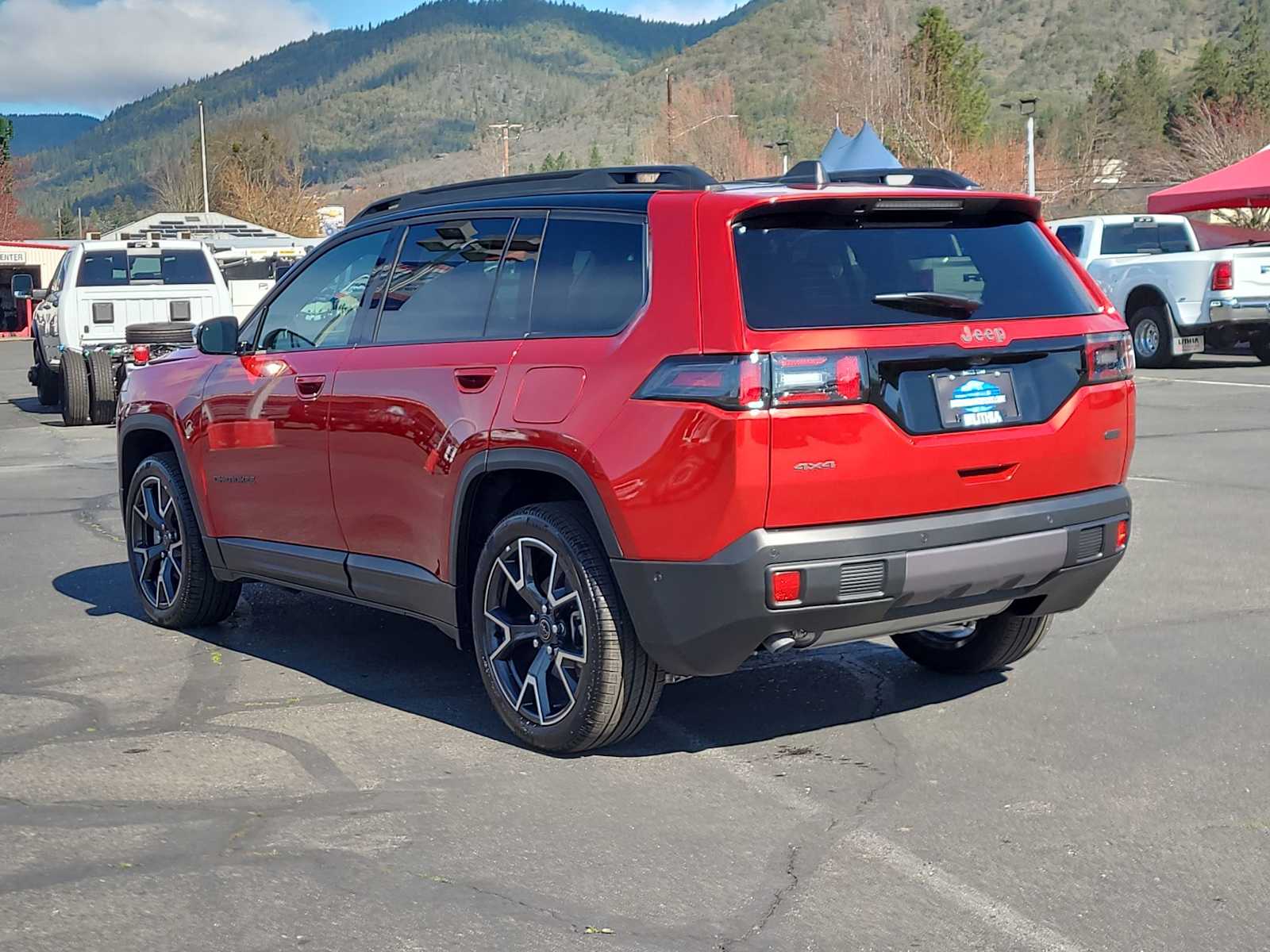 Thumbnail: 2026 Jeep Cherokee - 12