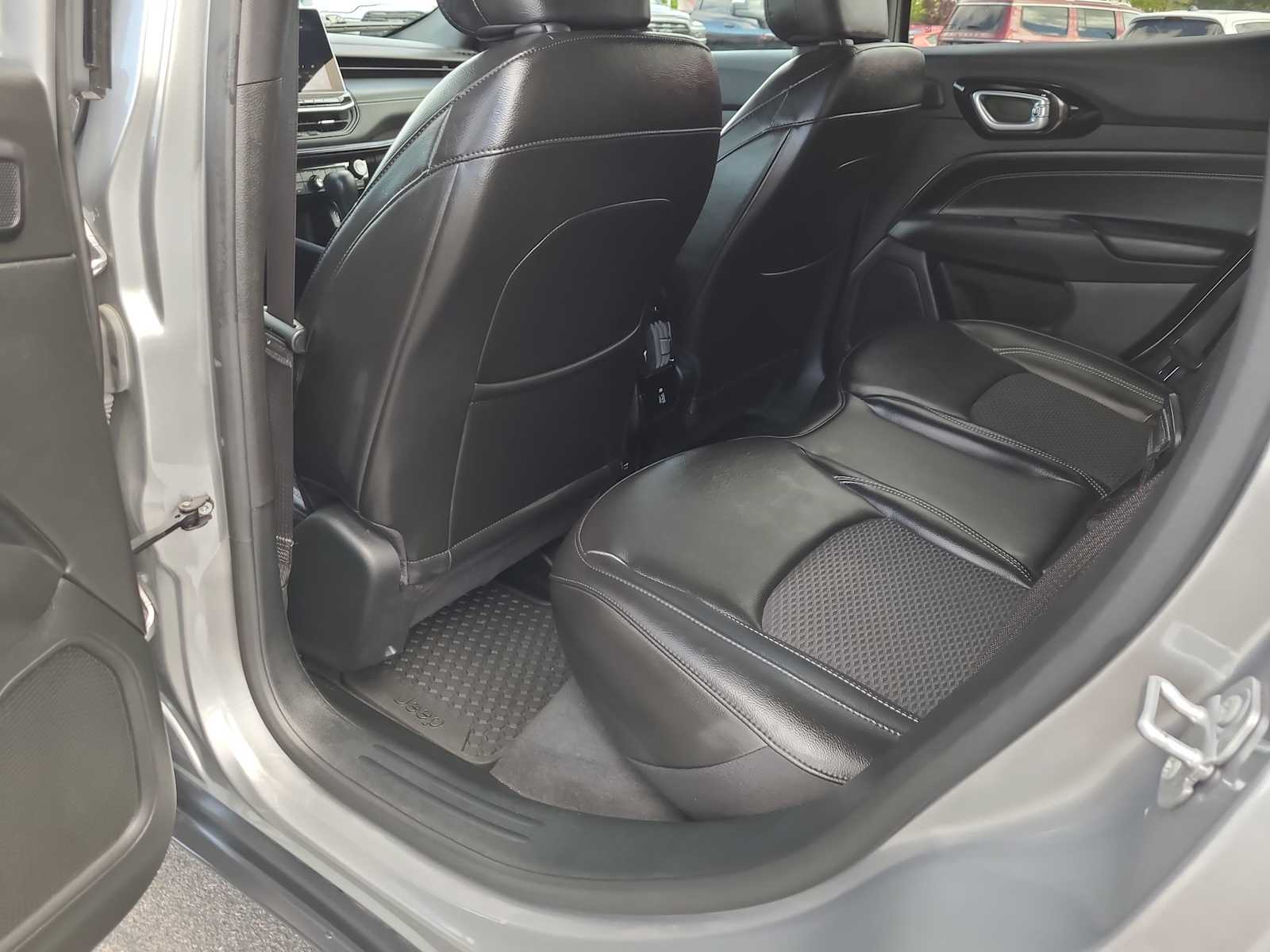 Thumbnail: 2023 Jeep Compass - 20