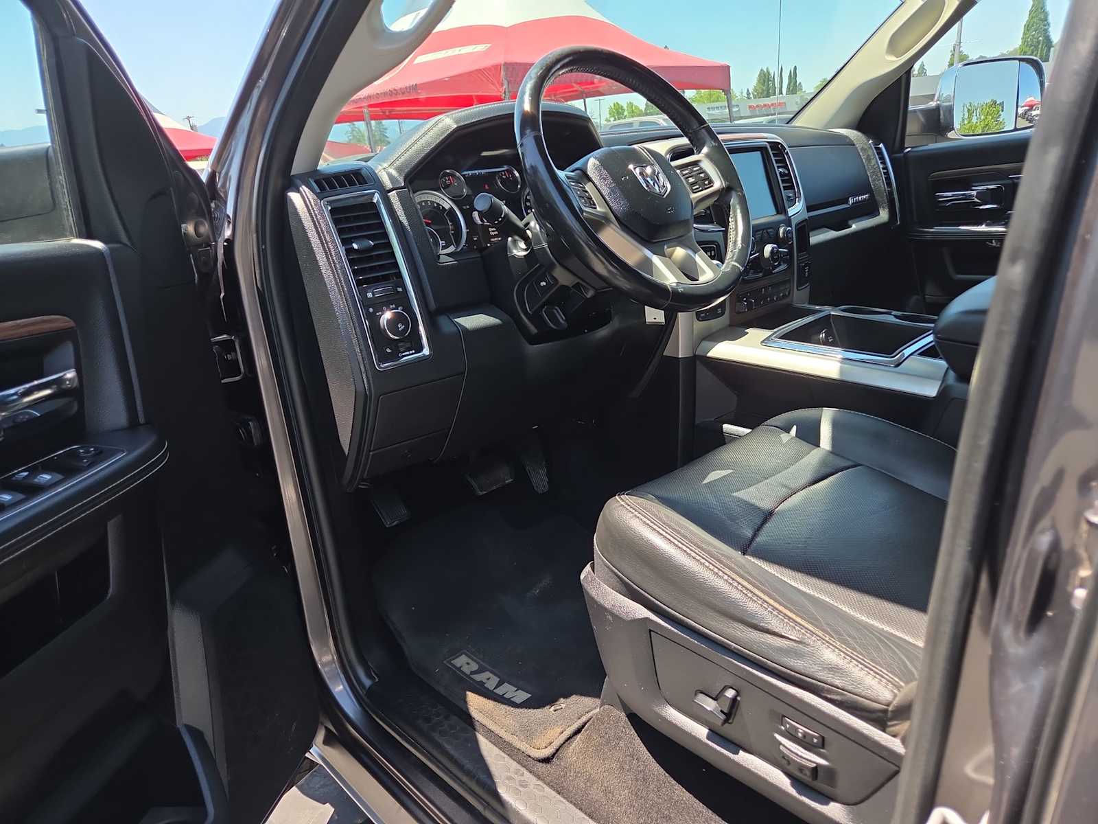 Thumbnail: 2014 RAM 1500 - 9