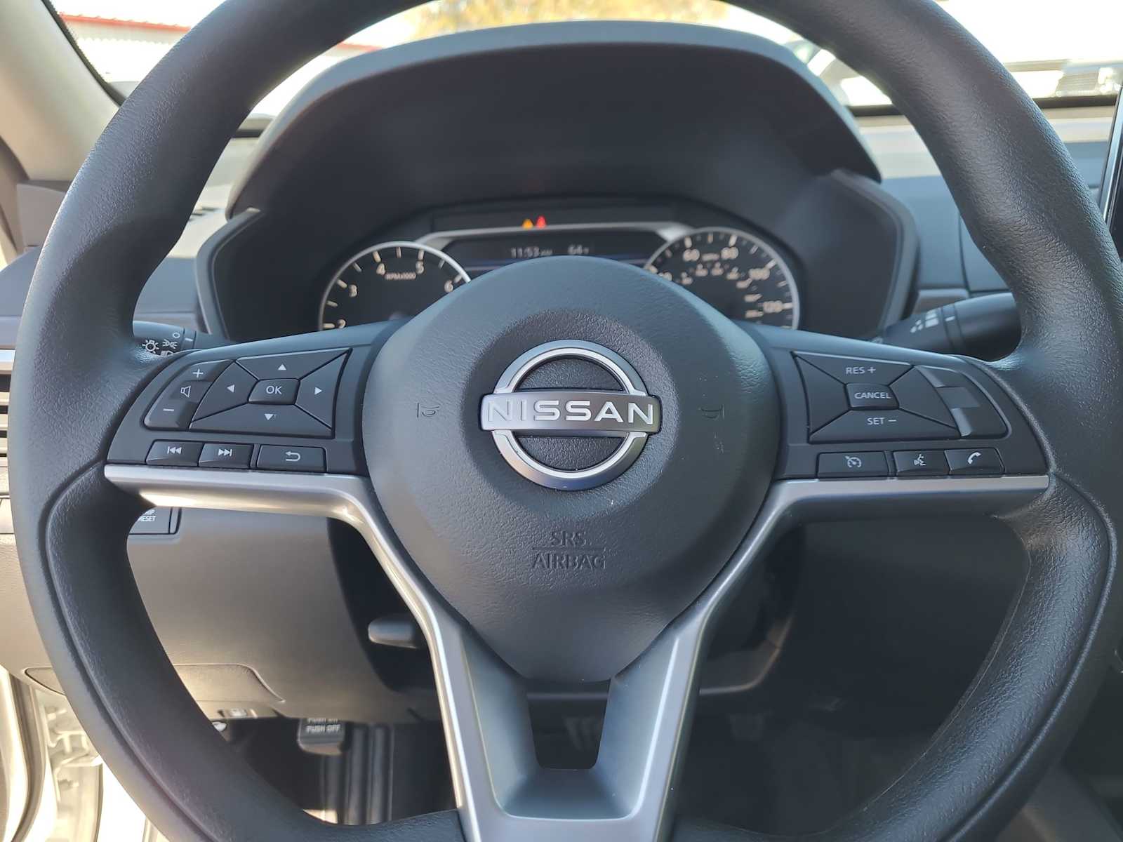 Thumbnail: 2025 Nissan Altima - 23