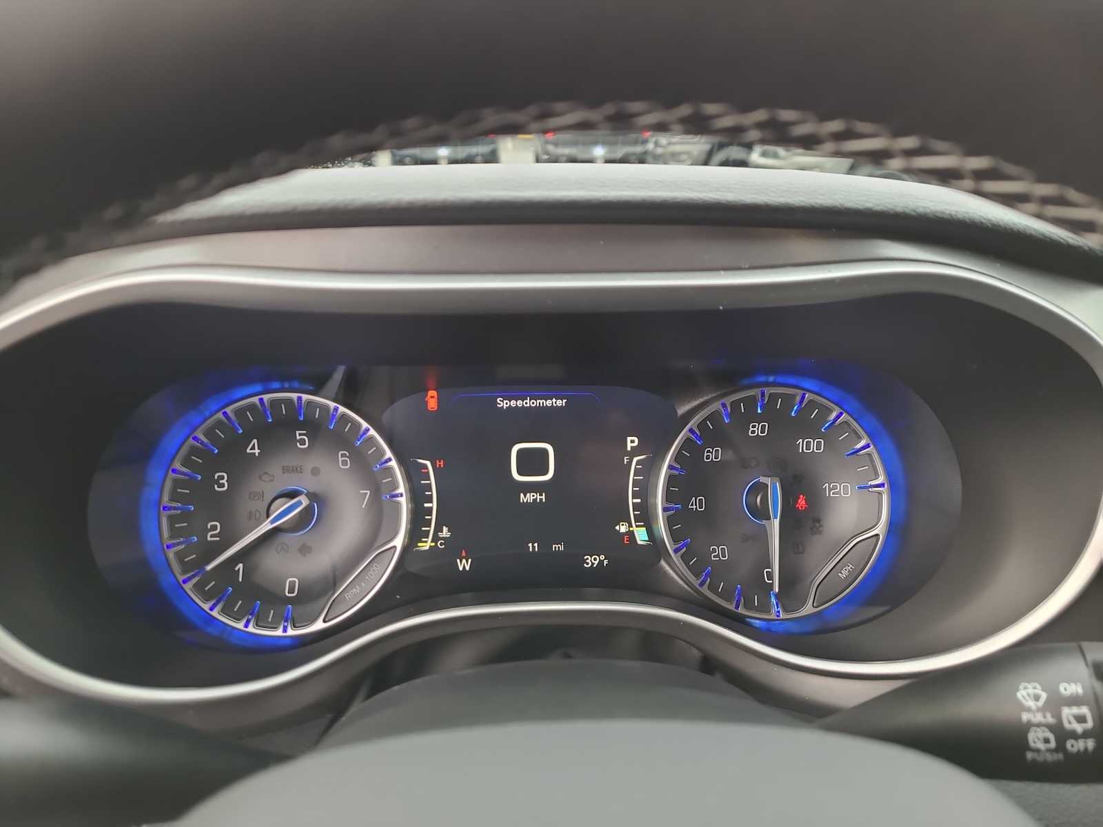 Thumbnail: 2026 Chrysler Pacifica - 26