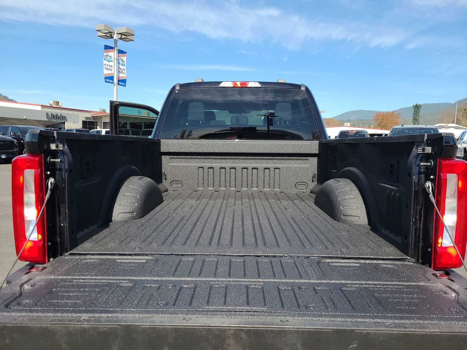 Thumbnail: 2025 Ford Econoline - 27