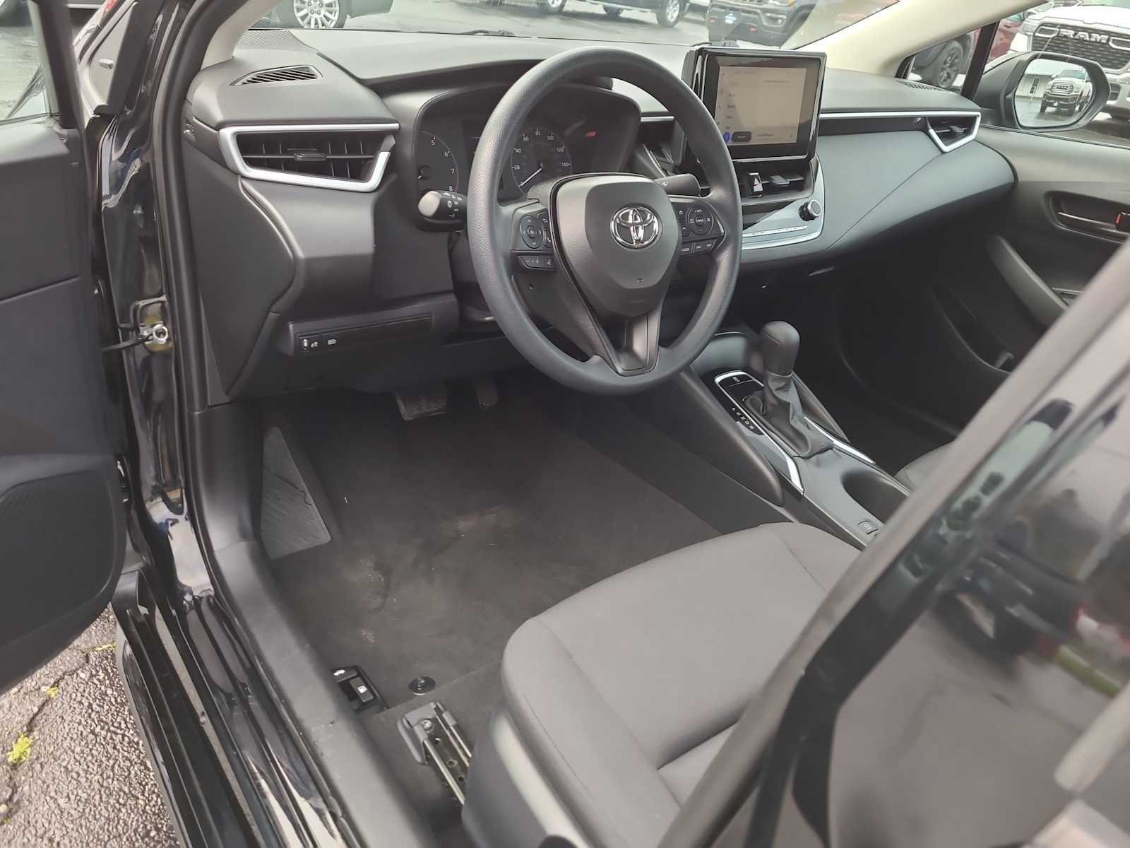 Thumbnail: 2024 Toyota Corolla - 10