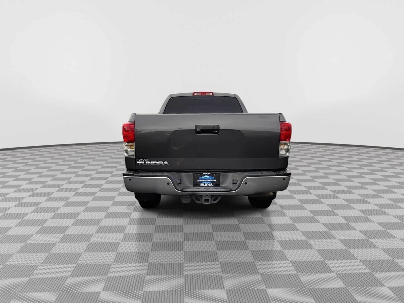 Thumbnail: 2011 Toyota Tundra - 7