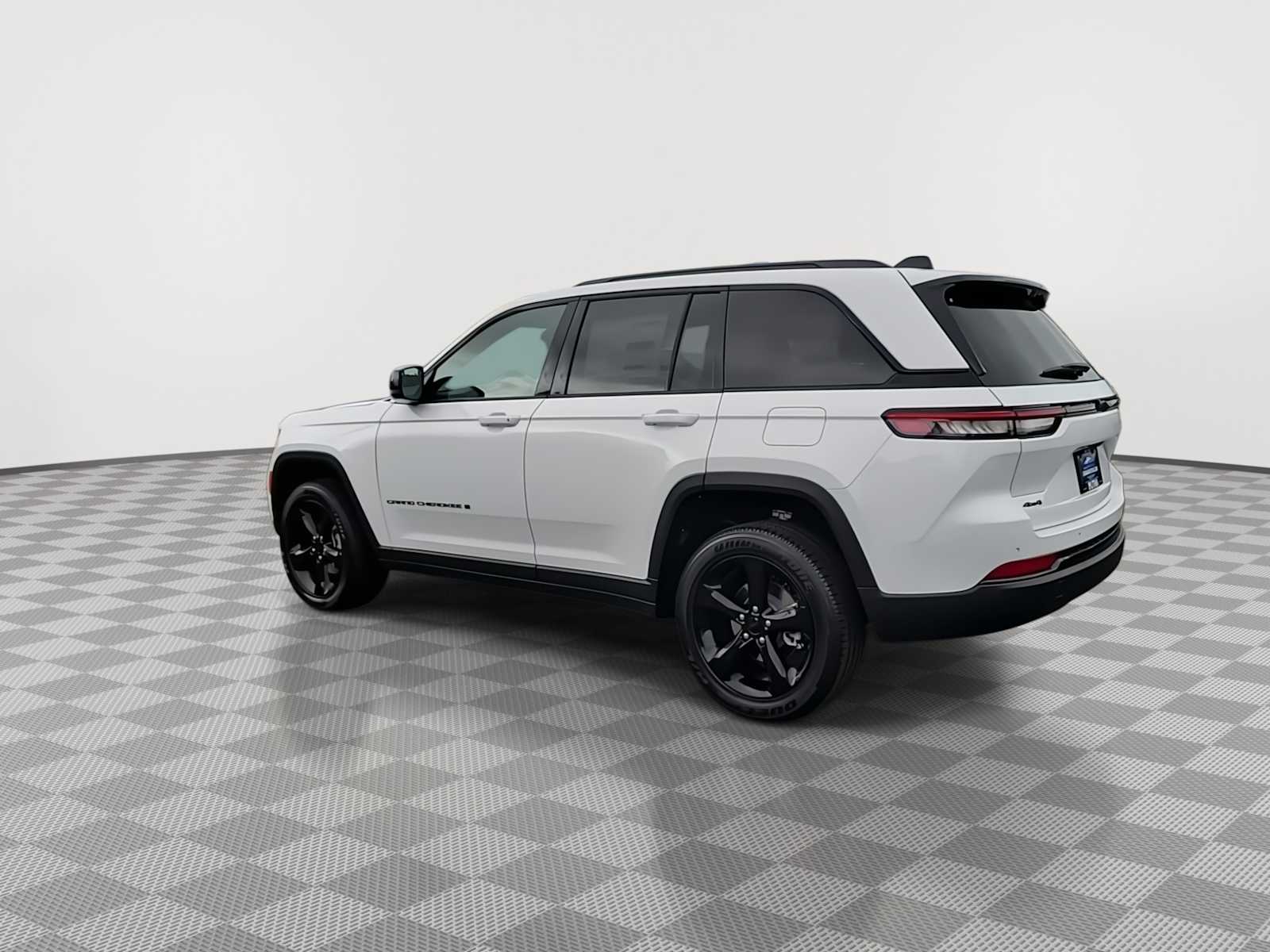 Thumbnail: 2025 Jeep Grand Cherokee - 6