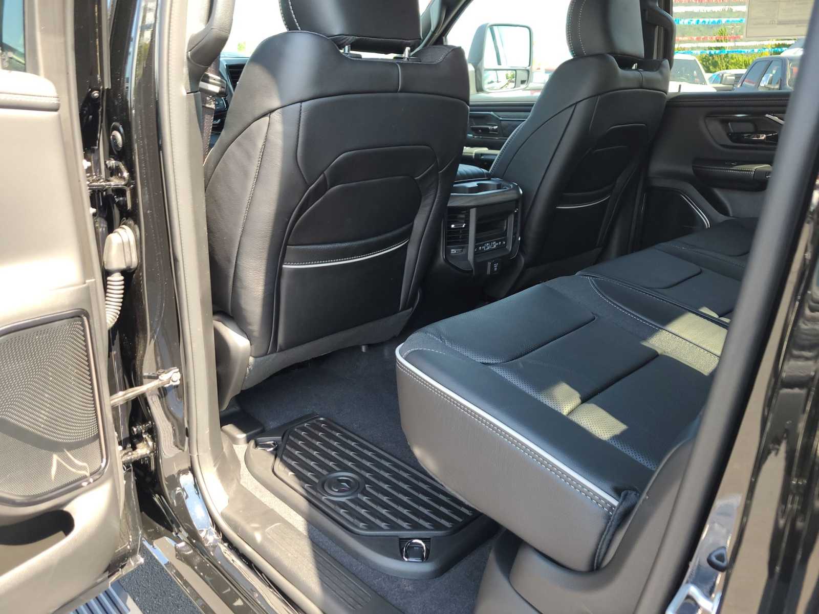 Thumbnail: 2025 RAM 1500 - 20