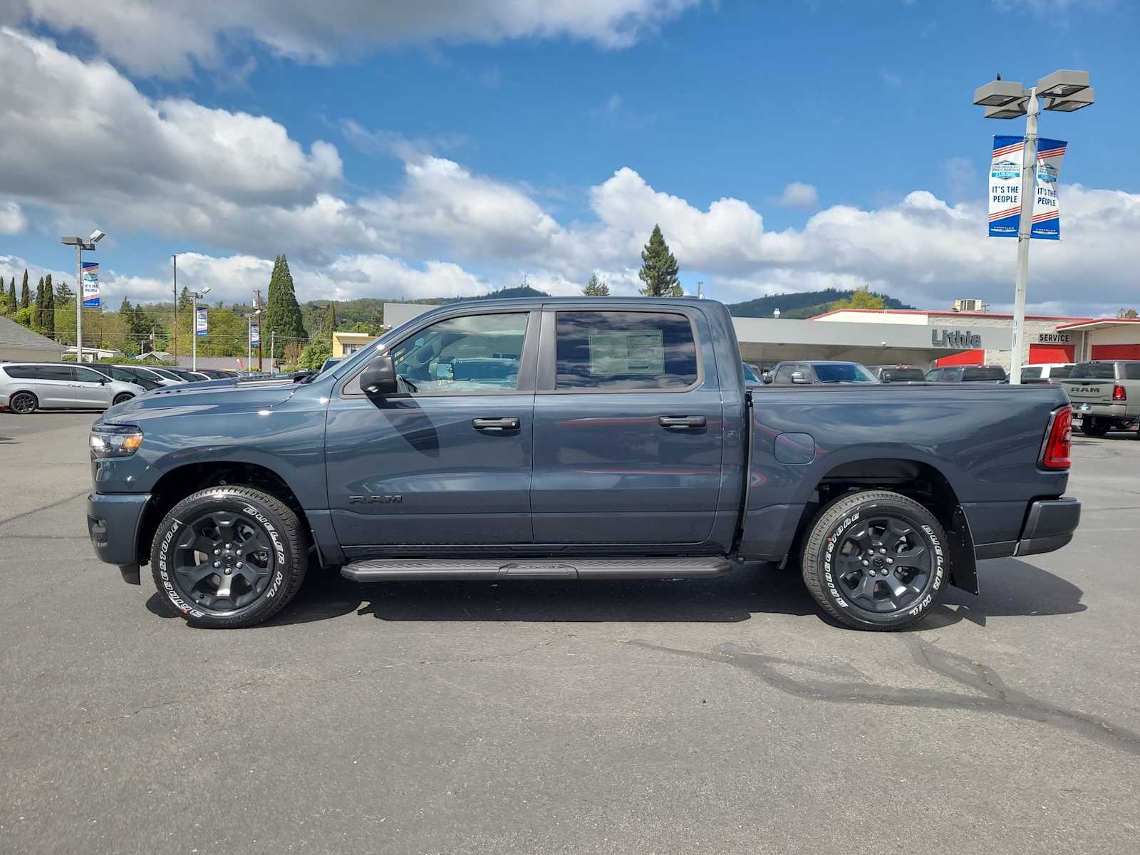 Thumbnail: 2026 RAM 1500 - 11